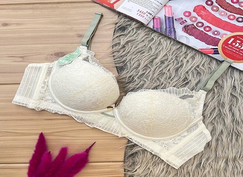 تصویر 3 از قیمت خرید سوتین اسفنجی گیپور + فروش ویژه